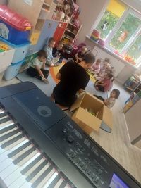 Lekcja muzyki w przedszkolu