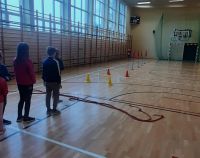 Zabawy na torze przeszkód