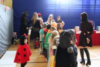 Wróżby na szkolnym balu Andrzejowym