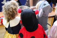 Wróżby na szkolnym balu Andrzejowym