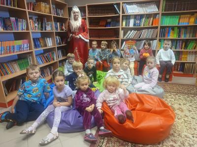 Międzynarodowy Dzień Postaci z Bajek